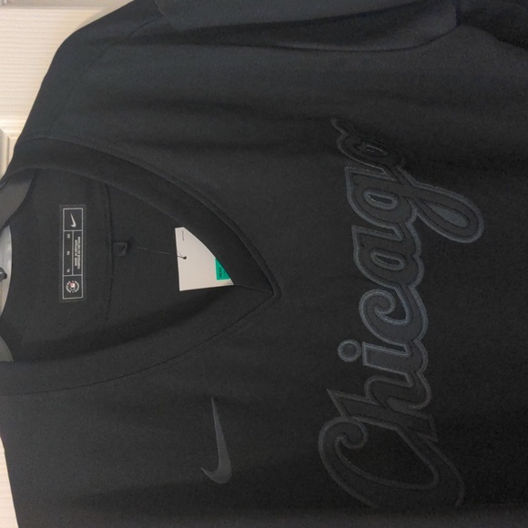 Nike Chicago White Sox v neck jersey - Picture 3 of 4